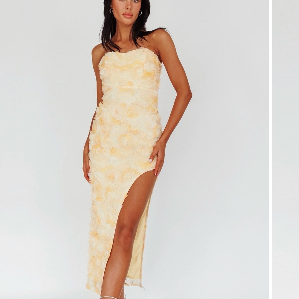 Selfie Leslie In Paris Embellished Midi Dress Orange